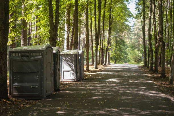 Best Temporary restroom rental  in Deland, FL